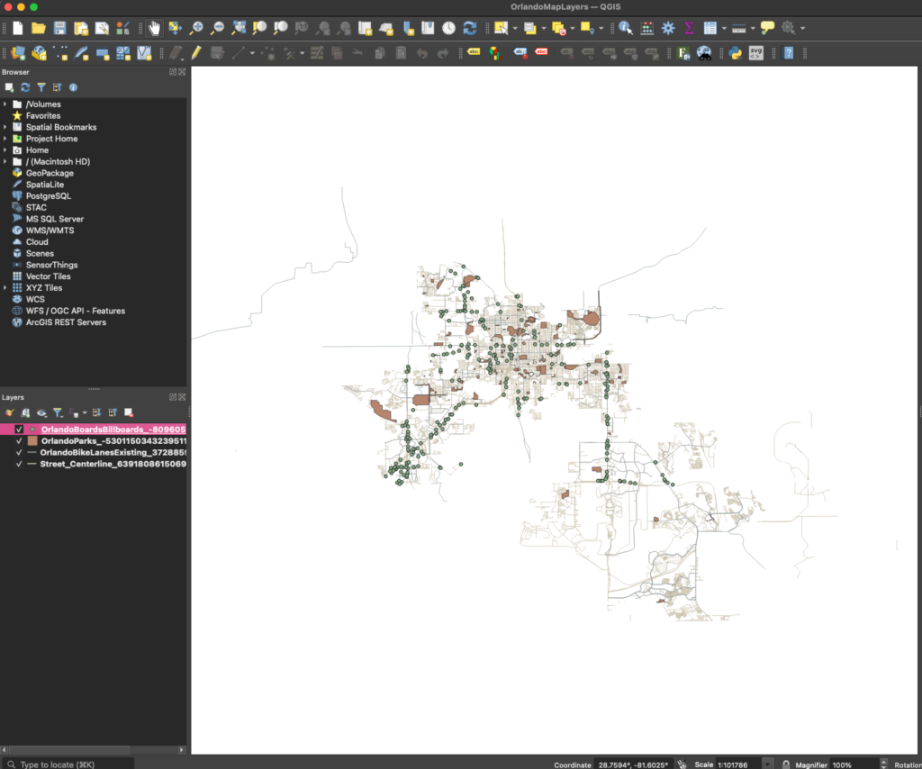 QGIS layout with multiple layers